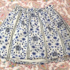 Old navy flower skirt
